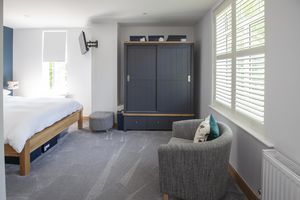 Bedroom- click for photo gallery